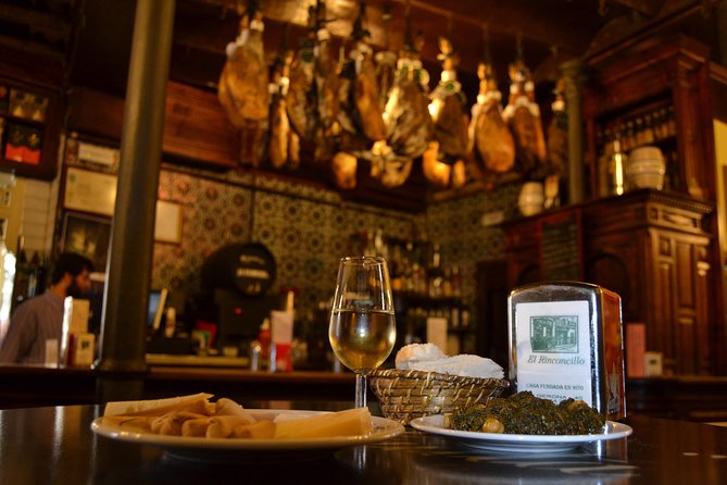 Sevilla Food Tour: Tapas, Wine, History & Traditions - Start at the fountain: Plaza de la Encarnación and the Setas area