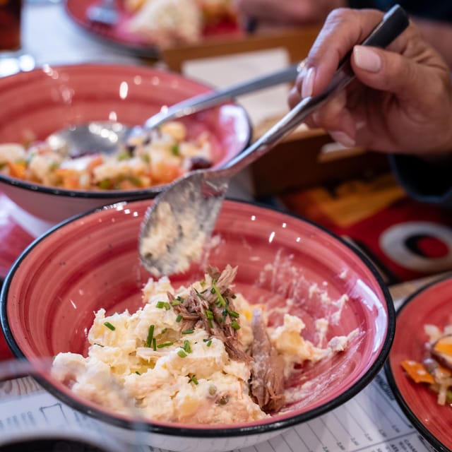 Seville Adventure: Historic Walking Tour & Traditional Tapas - Walking Seville’s timelines: Islamic roots to tapas tables