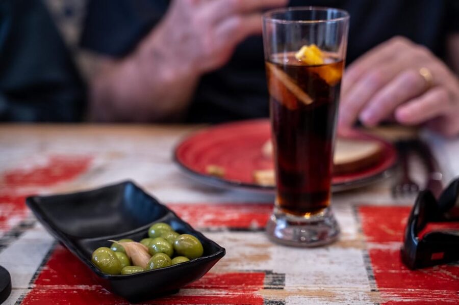 Seville Adventure: Historic Walking Tour & Traditional Tapas - Tobacco Factory, Plaza de España, and Parque de María Luisa: big stops with smart pacing