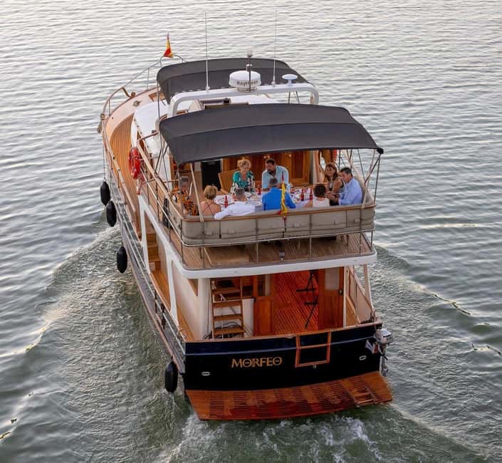 Seville: Flamenco life music Yacht Cruise, Tapas & Drinks - Getting on Board: Muelle New York and a Yacht That Actually Feels Like a Yacht