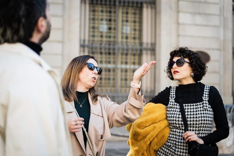 Seville Food Tour with Tapas & Drinks with a Local - Where you meet and how the route lands you in the right neighborhood