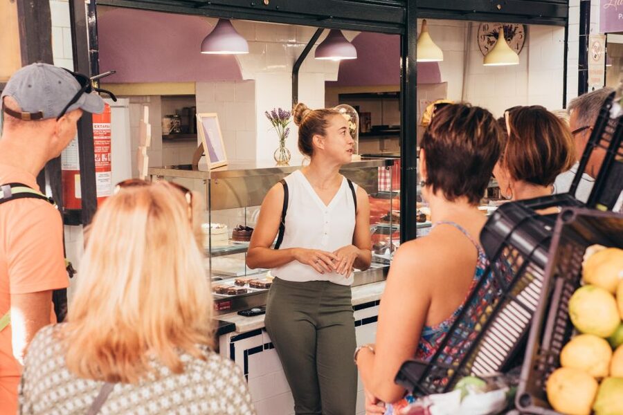 Seville: Morning Market & Tapas Tour - Cheese Tasting and Tapas at the Market