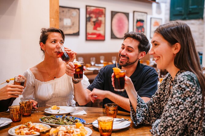 Seville Private Tapas & Wine Experience with Flamenco Show - A 5:30 pm tapas-and-flamenco plan in Seville’s old streets