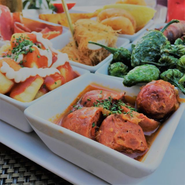 Seville: Tapas and Flamenco Experience - The guide factor: stories, ordering tips, and why it changes the meal