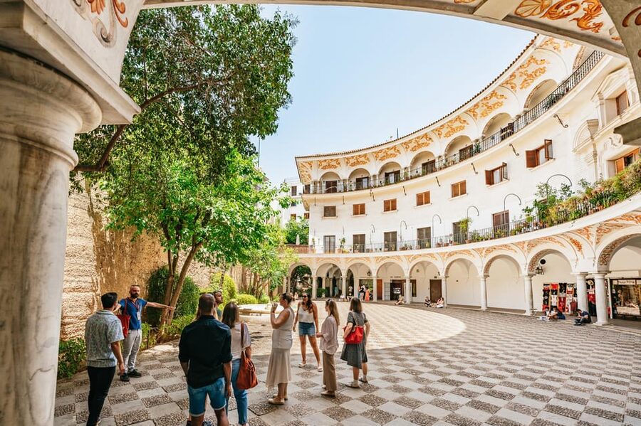 Seville: Tapas, Taverns and History Guided Walking Tour - Meeting points and where you end up near Plaza Nueva and Altozano