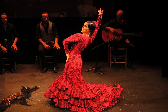Seville Tapas Tour & Authentic Flamenco Show - From Triana to flamenco: why the pre-show walk matters