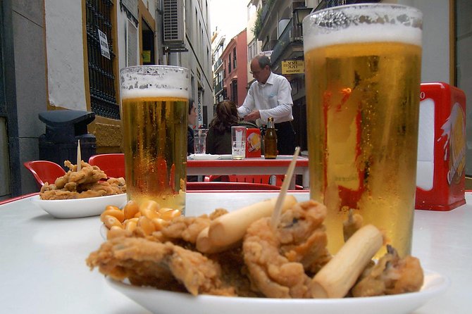 Sevillian tapas tasting on a bicycle (3 bars-3 tapas-3 drinks) - Why Seville tapas feels different when you ride
