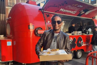 Small Group Tapas Tour in Madrid - Walking to Barrio de Las Letras: history as a backdrop, not homework