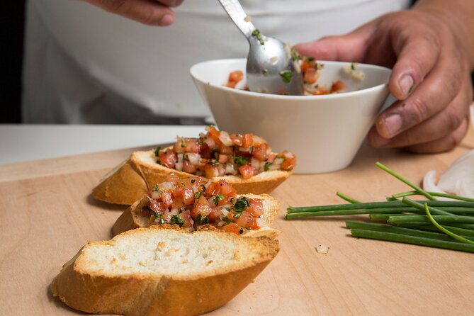 Spanish Tapas Cooking Class + Unlimited Wine (6-Course Meal) - Course 2: Gambas al Ajillo With Garlic and Olive Oil