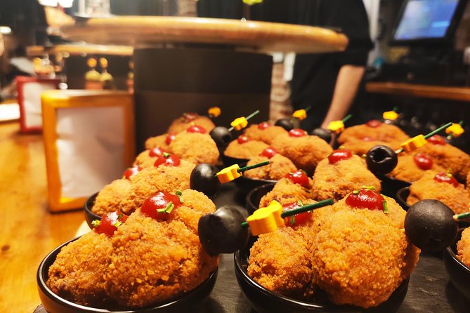 Spanish Wine and Tapas Tour in a Local Neighborhood in Barcelona - How the guide customizes your tapas (this is the secret sauce)