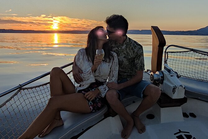 Sunset Boattrip + Tapa + Cava - The Onboard Experience: 2 Hours, Cava, and Sea-Air Vibes