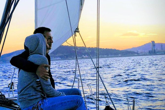 Sunset Sailing Experience w/ Live Spanish Guitar & Spanish Tapas - How the experience fits different travel styles