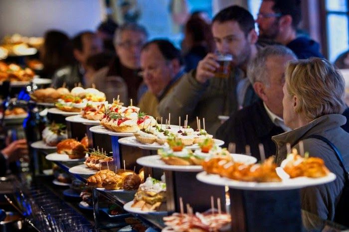 Tapas Crawl in Madrid Historical Quarter for Lunch or Dinner - Madrid’s Old Quarter on Foot, Starting at Ópera