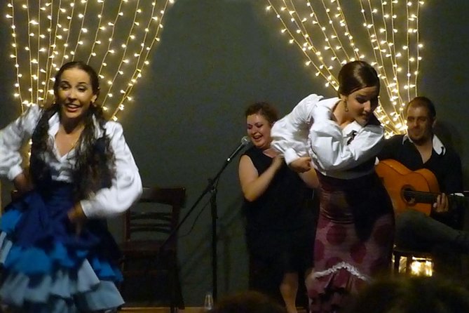 Tapas Dinner and Flamenco Show in Valencia - Timing by day: know the start times so you don’t miss the start