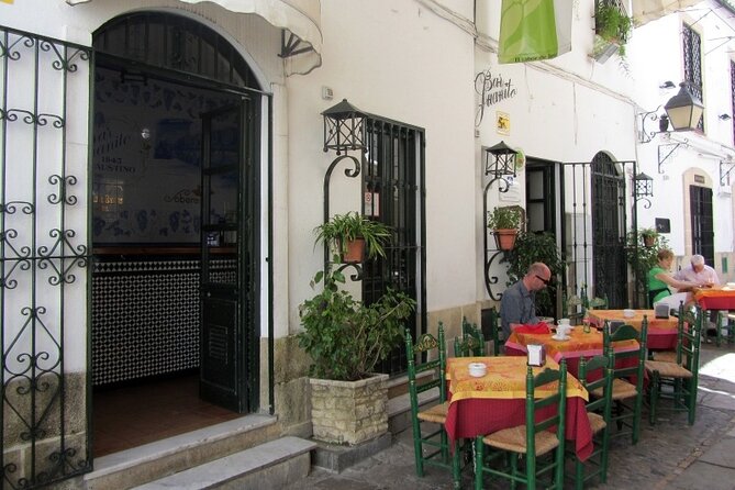 Tapas Food Tour in Jerez de la Frontera - What’s included (and what you’ll pay out of pocket)