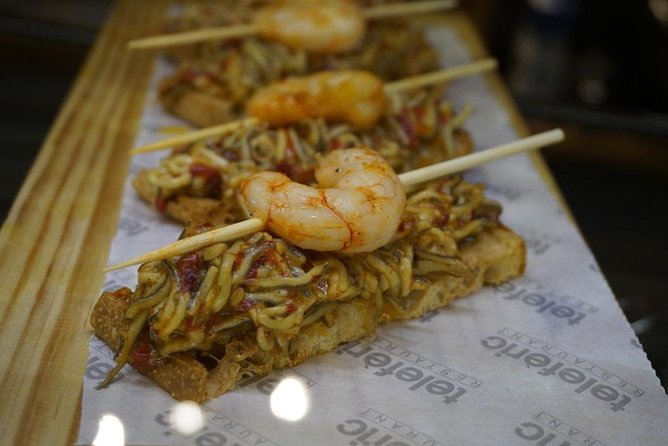 Tapas like a local Private Tour in Barcelona - Barrio Gòtic: where the old streets make the food taste better