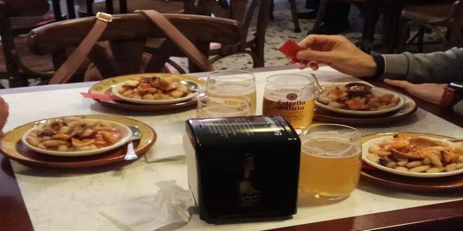 Tapas tasting with drinks at Santiago Old Towm - How the Cozy Bar Setup Helps You Actually Enjoy It
