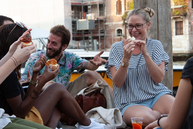 Tapas & Wines through secret Venice - Small-group pace: fun conversation with room to breathe