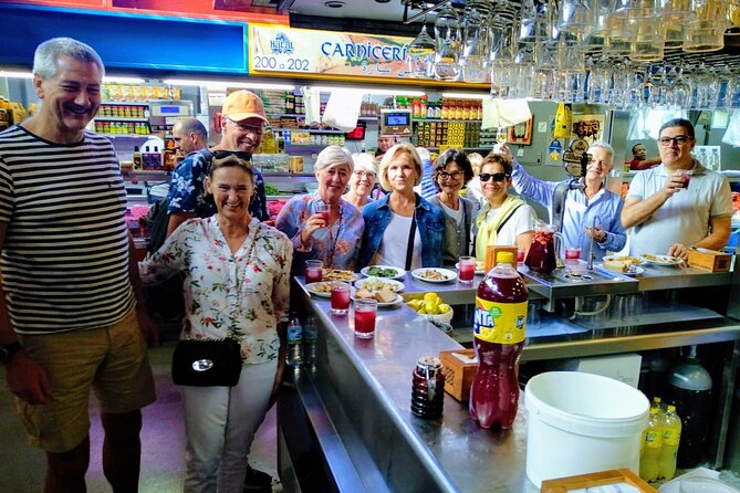 Taste of Malaga Tour : Tapas, History and Local Customs - Starting on Calle Marqués de Larios: iconic Malaga, no detour chaos