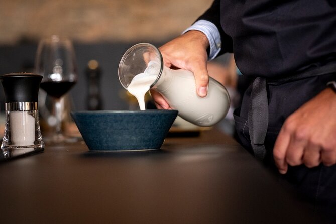 The Ultimate Tapas Workshop in Malaga - Kulinarea kitchen in the Art District: how the class runs