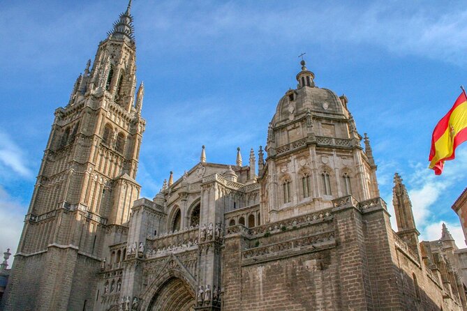 Toledo Full Day with Winery Visit, Tapas and Wine Tasting - Church of Santo Tomé and El Greco: where art turns into a story