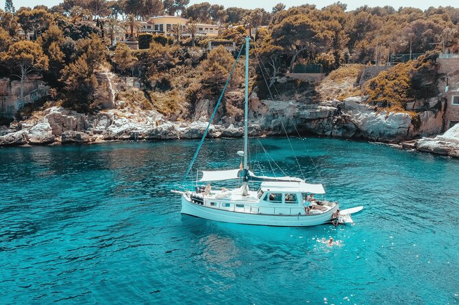 Traditional Mallorquin Llaut Cruise with Tapas and Drinks - Key highlights you’ll actually care about