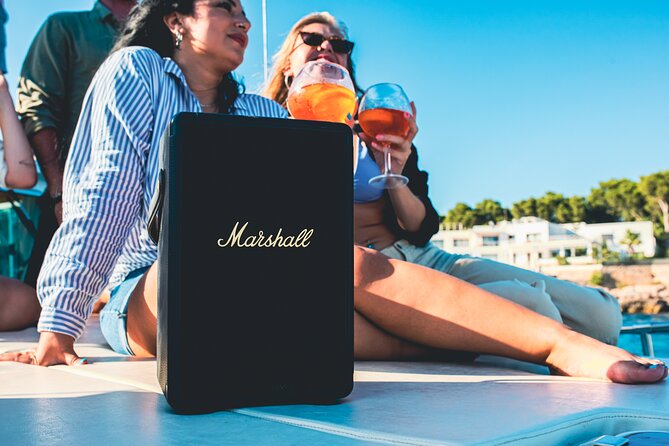 Traditional Mallorquin Llaut Cruise with Tapas and Drinks - Palma Bay to the cala circuit: Ses Illetes, Deia, Millor, and Bona