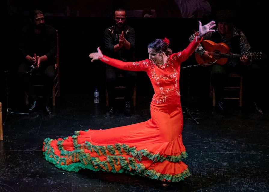 Triana: Authentic Flamenco & Tapas Tour - The one-hour flamenco show: close seating makes it easier to read the performance