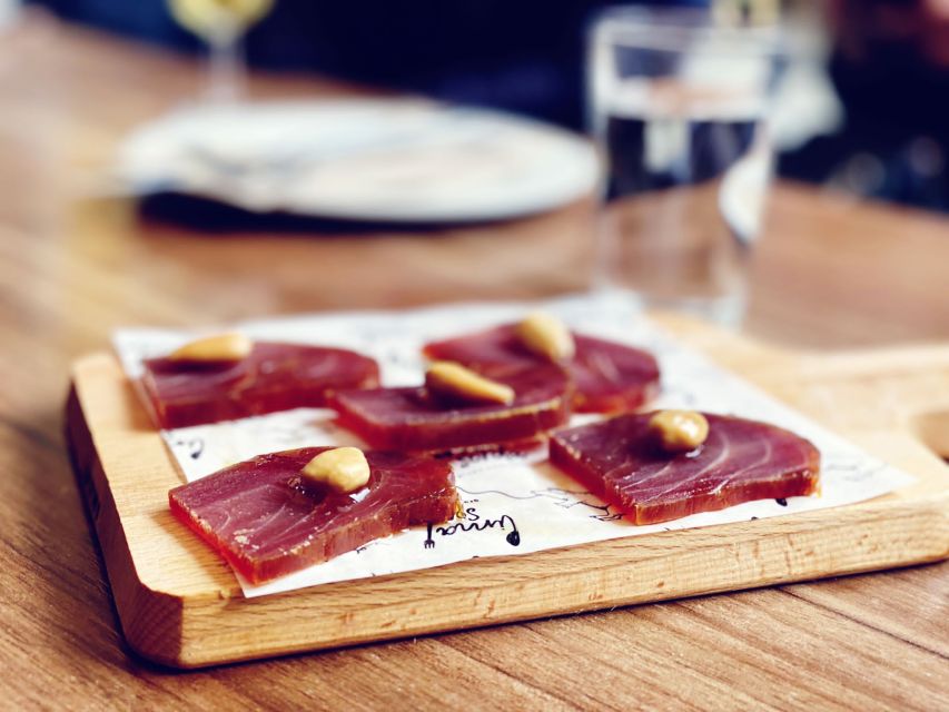 Triana: Authentic Flamenco & Tapas Tour - Price and value: how $124 fits a 4-hour night out