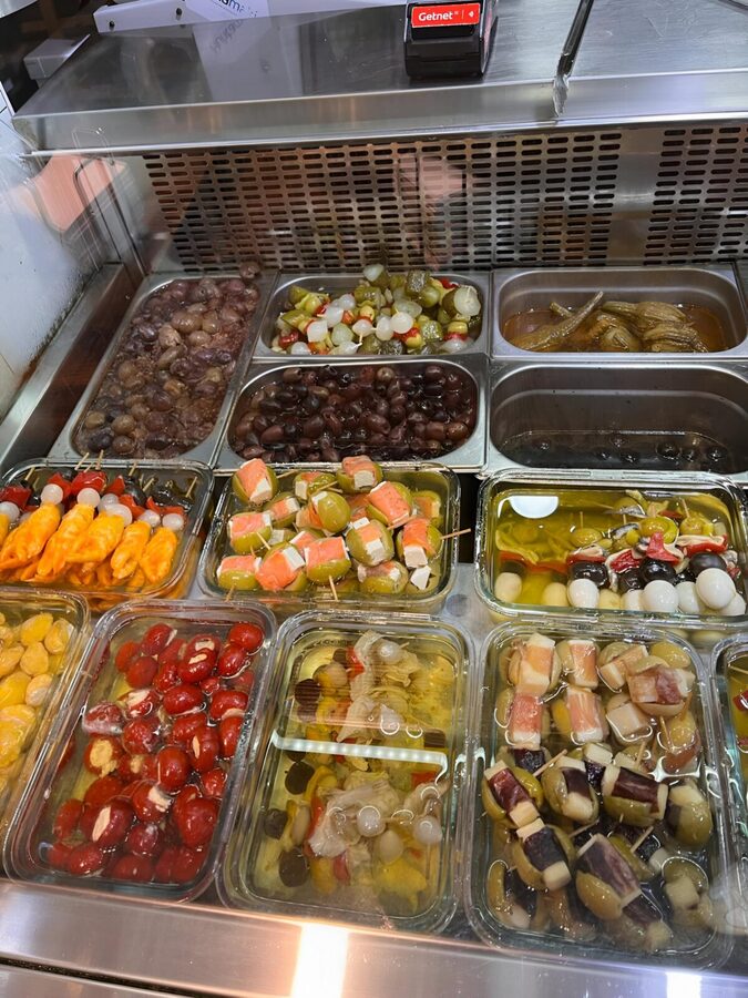 Triana Market Tapas Tour - Why Triana tastes different: neighborhood context you can feel