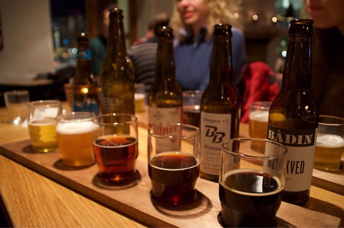 Tromso Beer Safari: Beer tasting with 10 beers and tapas - Stop setup: getting oriented at the Tromsø Visitor Center