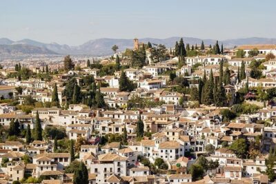 True Taste of Granada Old Town & Albaicin Tapas Tour - Meeting at Plaza Nueva and Timing Your Afternoon