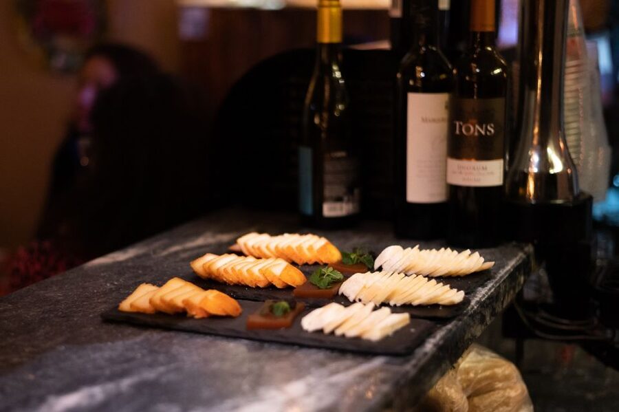 True Taste of Lisbon: Portuguese Tapas, Wine &Surprise Drink - Guides, Stories, and the Human Part of the Evening