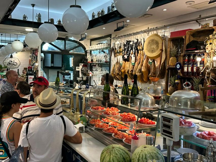 Ultimate Malaga: History and Tapas All Included - Why the Cathedral, Alcazaba, and Roman Theater combo works