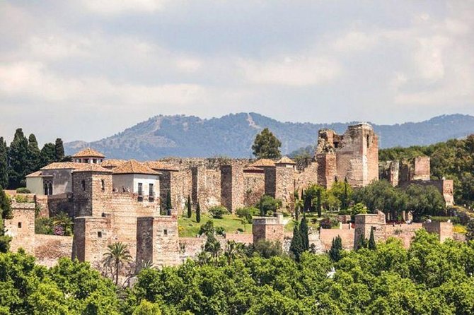 Ultimate Malaga History & Tapas - All Included Full Experience - A 4-hour hit of Malaga history with tapas included