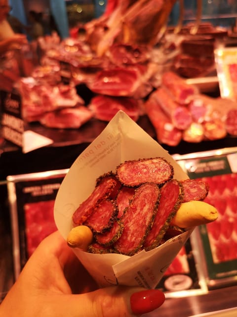 Valencia: Authentic Tapas & Drinks with a Local - Turning Ciutat Vella into a food map