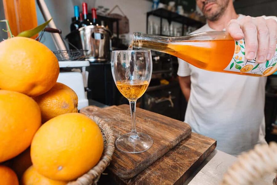 Valencia: Tapas and Drinks Evening Tour - Meet Near the Five-Statue Fountain, Then Follow the Food