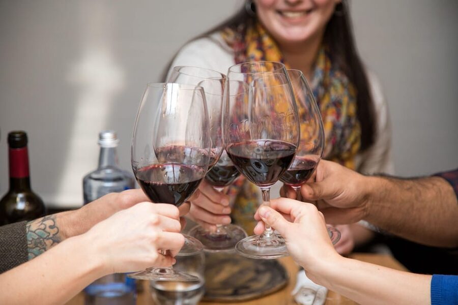 Valencia: Wine Tasting and Tapas Experience - How the 2.5-Hour Valencia Wine Tasting Fits Your Day