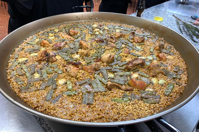 Valencian Paella Cooking Class, Tapas & Sangria - Evening - Meeting Point on Carrer del Penyagolosa: A Little Navigation Tip