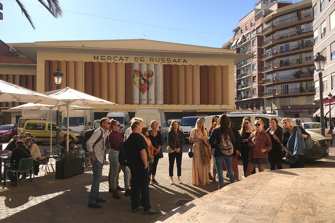 Vegetable Paella cooking class, tapas and Ruzafa market visit - From San Valero to Ruzafa: where the day begins