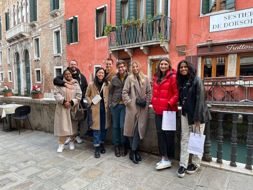 Venice: Local Secrets of Venice Tapas & Wine Walking Tour - Small group size (up to 10): better conversation, better pace