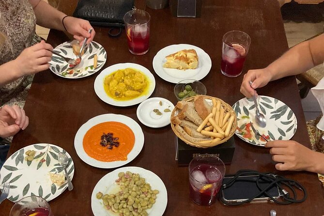 Wine and Tapas walking Tour in Malaga - What Your Guide Adds (And Why Names Matter)