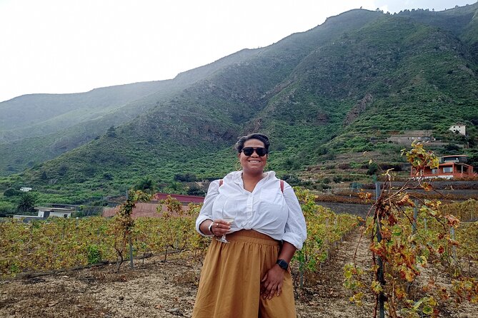 Wine, Canarian Tapas, Culture, VIP Private tour - photos included - Price and value: what $396.97 per group really buys you