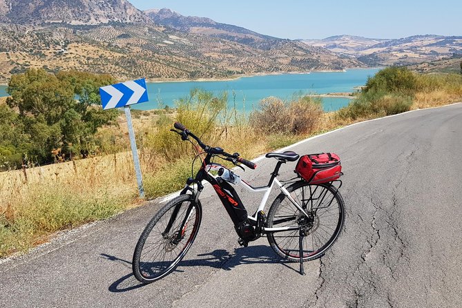 Wine, Tapas & Lake Zahara by e-bike incl Ronda pickup (full day) - Should you book Wine, Tapas & Lake Zahara by e-bike?