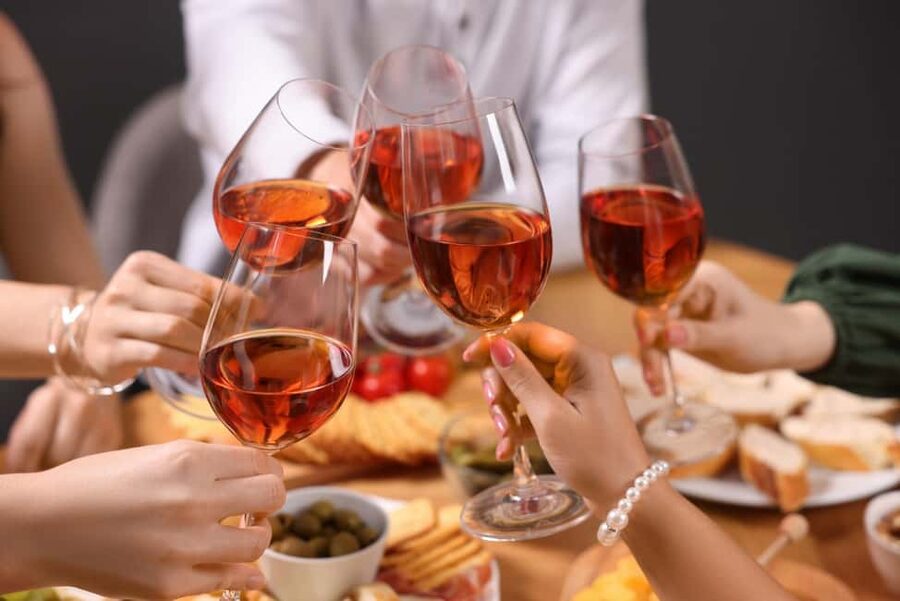 WINE TASTING & TAPAS IN THE HEART OF FARO - Names to know: the guides who shape the experience