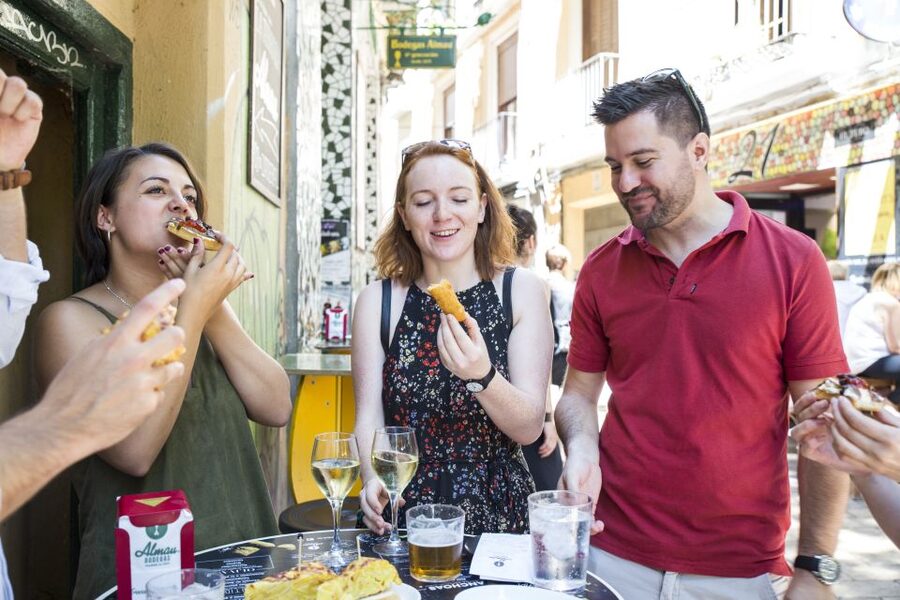 Zaragoza: Midday Market and Tapas Tour - First Stop: The 1903 Central Market of Zaragoza