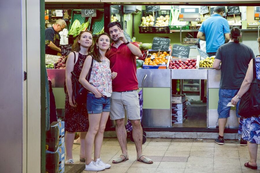 Zaragoza: Midday Market and Tapas Tour - Gourmet Shops: Why Zaragoza Loves Its Ingredients